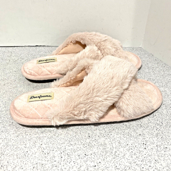 Dearfoams Pink Faux Fur Slippers Soft Crossover Padded Quilted Size L / 8-10 - Picture 2 of 9